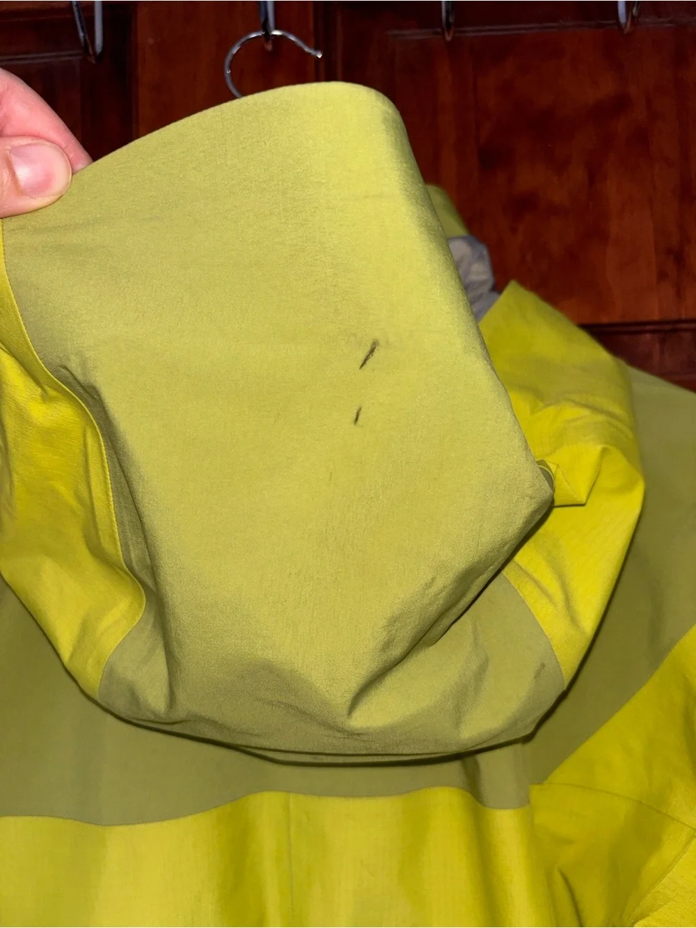 Arc'teryx Beta AR Jacket - Picture 3 of 13